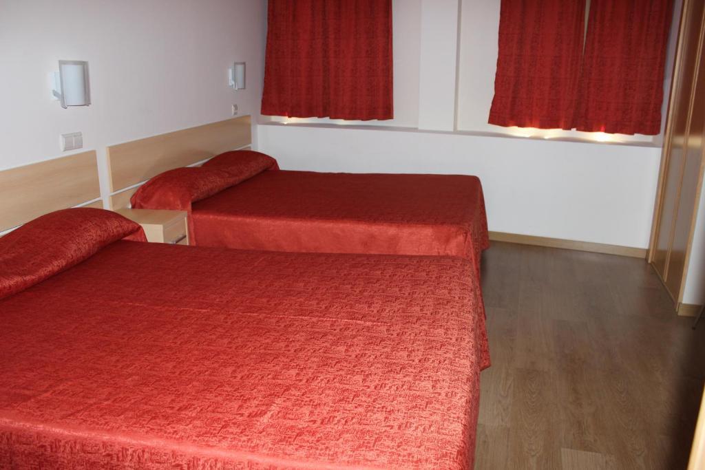 Dom Fernando II Hotel Loule Room photo