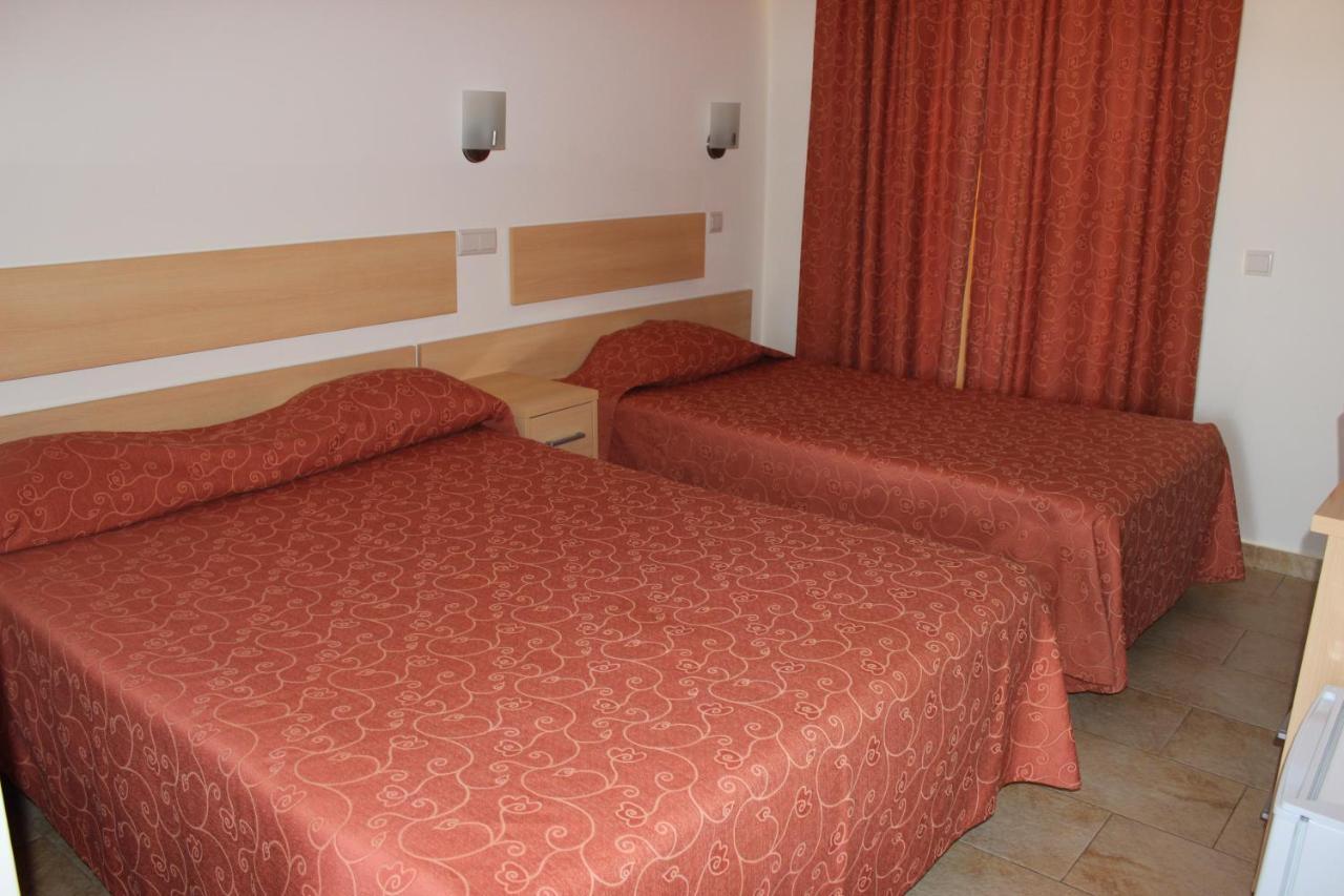 Dom Fernando II Hotel Loule Room photo